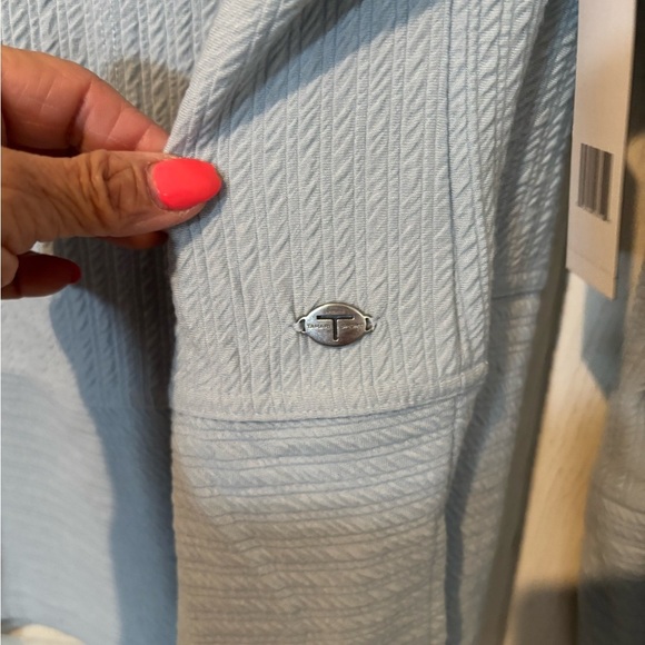 Tahari Sport NWT Cowl Neck Long Sleeve Hi Lo Soft Knit Top - Picture 7 of 8